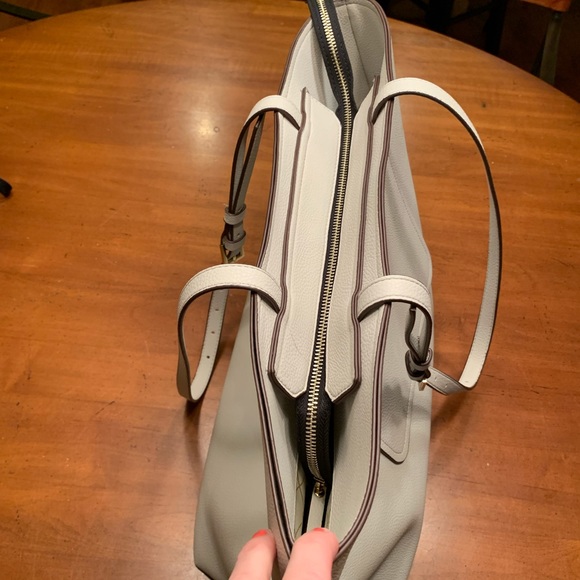 NWOT!! LAST CHANCE!! 👜 🎉ANTONIO MELANI LARGE TOTE— great for the office! - Picture 12 of 14